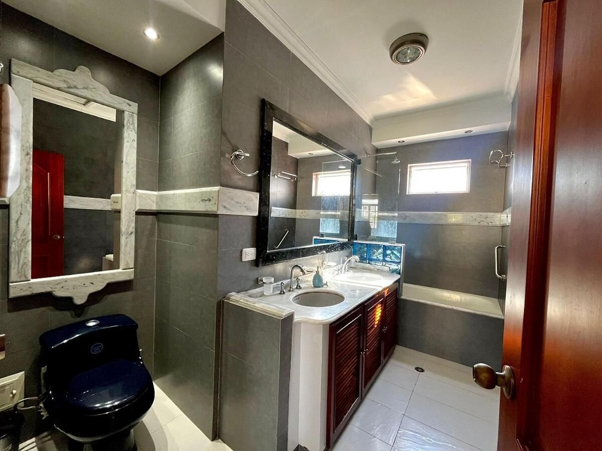 Apartment Beautiful Furnished House In Ctg *