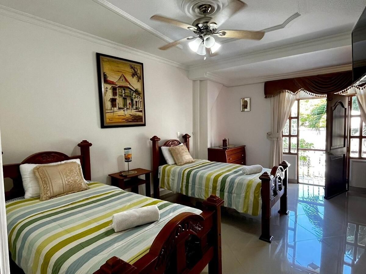 Beautiful Furnished House In Ctg * Cartagena