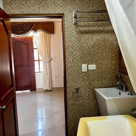 Beautiful Furnished House In Ctg Apartamento *